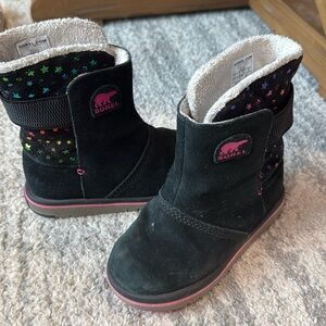 Sorel boots for girls